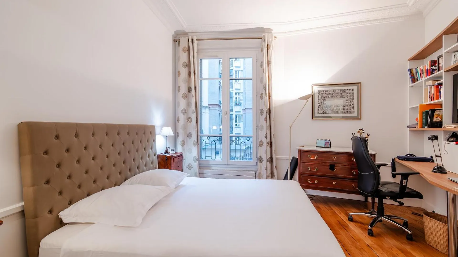 Veeve - Magic Of Light Apartment